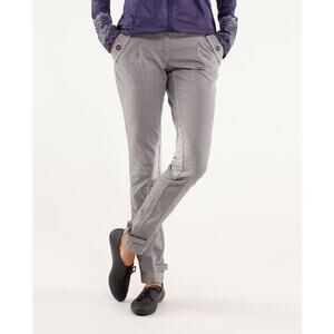LULULEMON Pedal Power Pant Gray Cycling Relaxed Low Rise Pants Women Sz US 6
